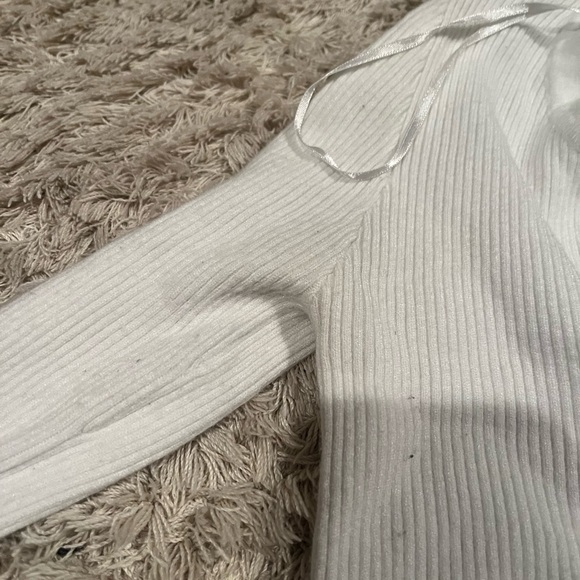 Princess Polly Off-Shoulder White Ribbed Top - Picture 2 of 5